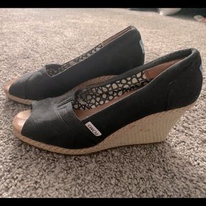 Women’s very comfortable wedges